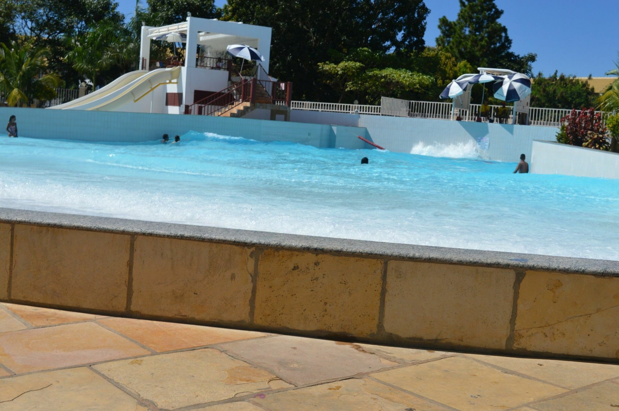 Avn Turismo L'acqua Diroma 3*